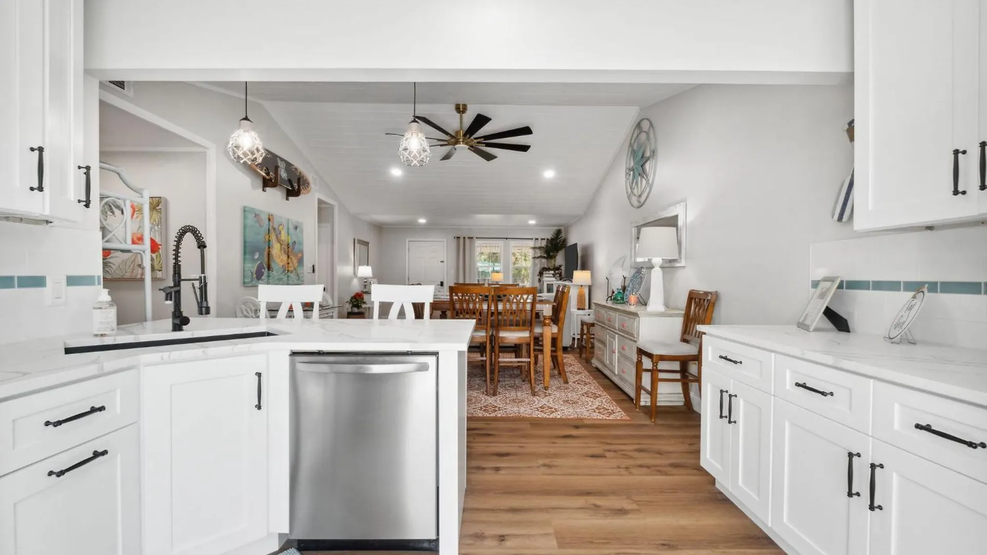 Waterscape At 3900 Quarts St By Nautical Properties Panama City Beach Holiday home